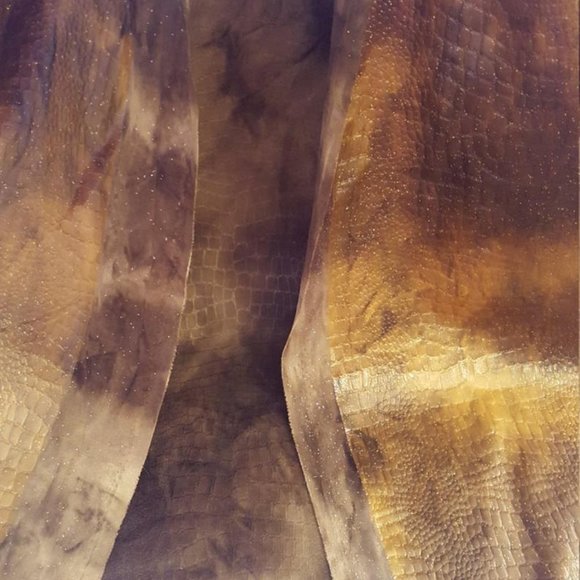 Medieval Tudors Inspired Faux Croc Maxi Coat - Picture 8 of 8